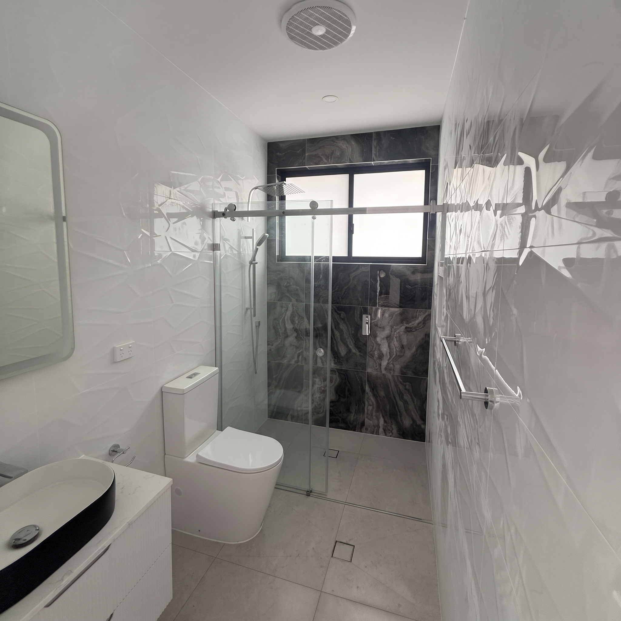 Wentworthville gallery photo 9