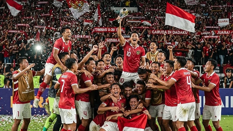 Pemain Timnas Indonesia U-20 merayakan kemenangan