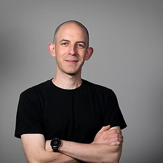 Lior Weizman, headshot