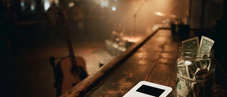Live music scene — warm amber stage light