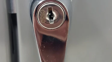 Lever lock install