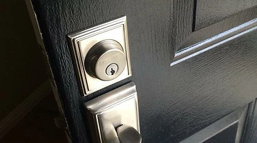 New deadbolt & entry set