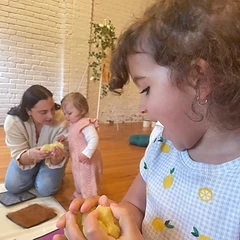 Sensory dough play