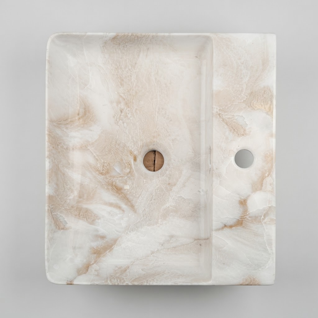 Lavabo rectangular tallado en ónix natural