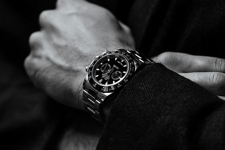 A TempsMaison worn in detail