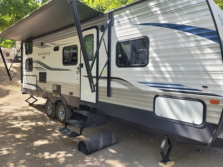 2020 Springdale 24 foot Bunkhouse travel trailer, image 1 of 8
