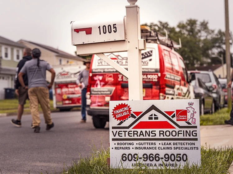 Veterans Roofing crew
