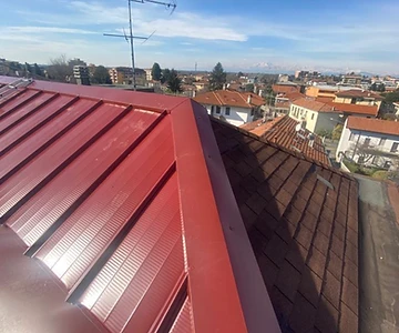 Copertura in metallo