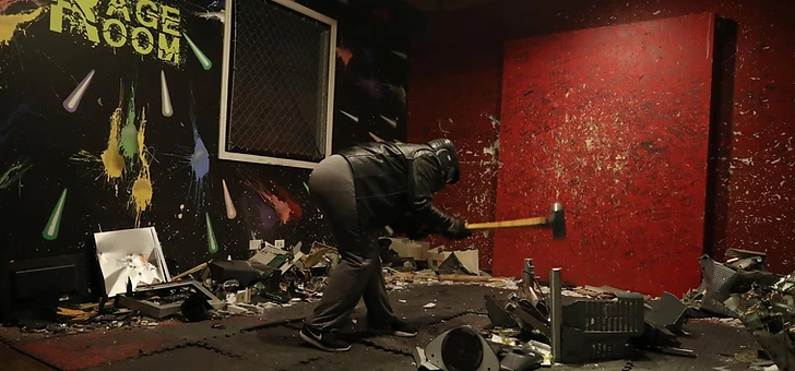 Indoor rage room