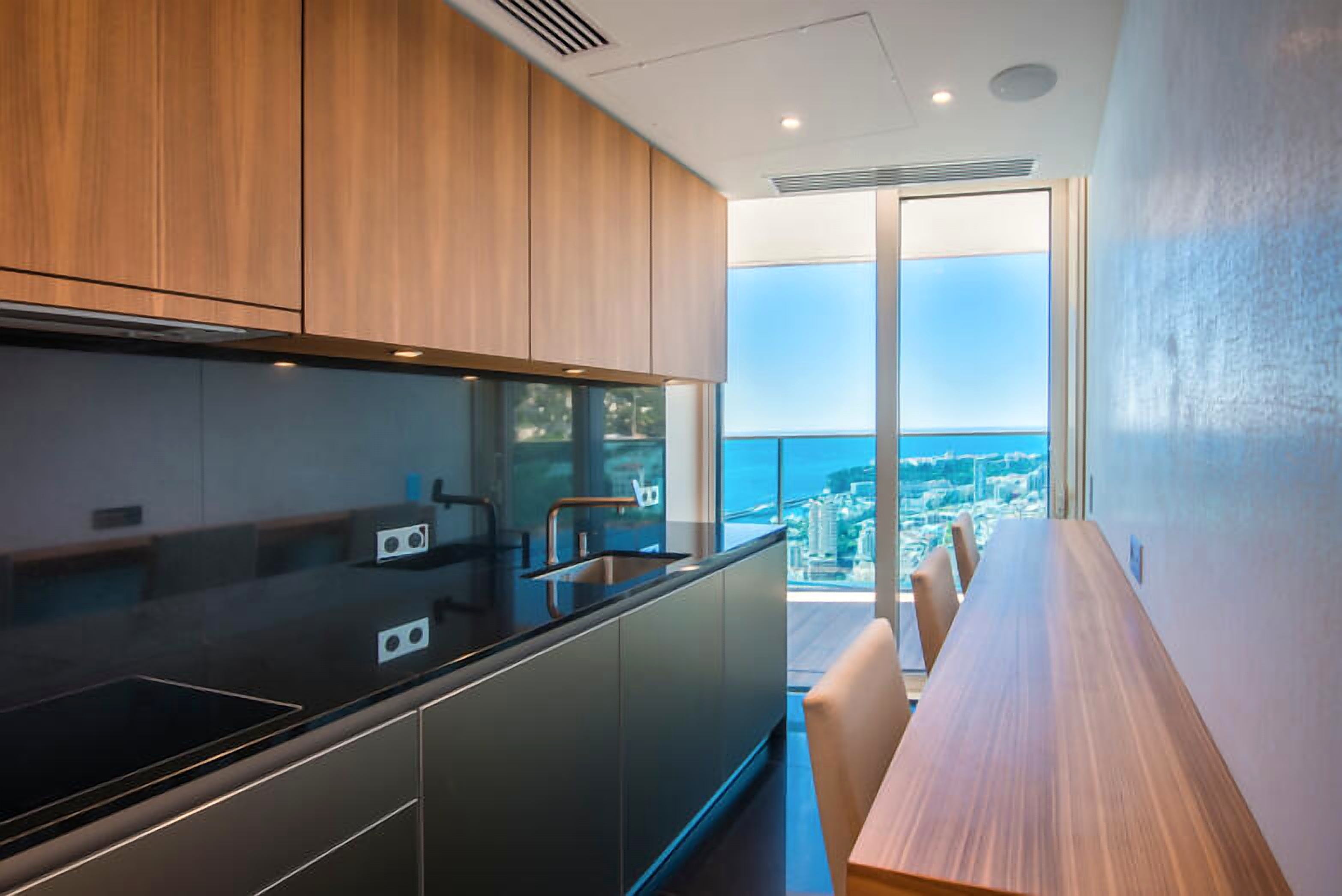 Tour Odéon — Appartement 4 pièces Ouest à vendre
