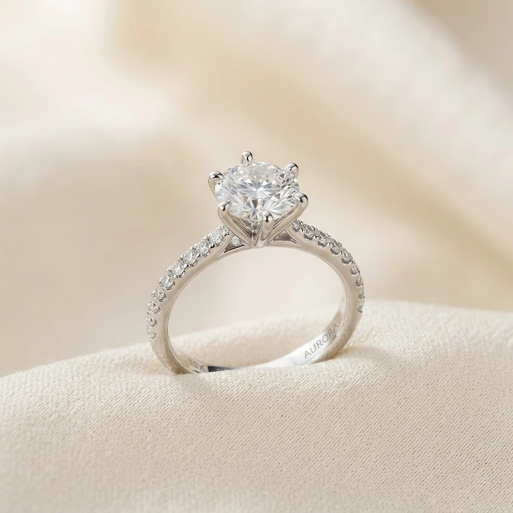 Pavé Solitaire