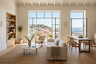 Lisbon, Cascais or the Algarve?