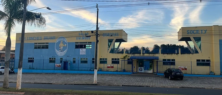 Fachada Canarinho