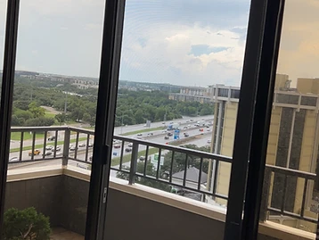 Downtown Austin high-rise pickup handled by Lamas Moving