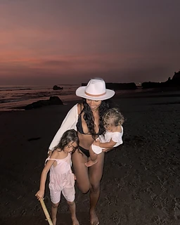 Lorrayne — with family