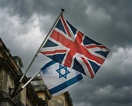 החוצפה הבריטית בשיאה: לונדון מאיימת לגרש דיפלומטים ישראלים – האם נכנע לסחטנות?