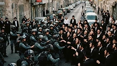 עד מתי נשתוק? האנרכיה החרדית במודיעין: כשפורעי חוק משתלטים על המדינה!