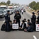 עימותים בכביש 4: מפגינים חסמו את הציר המרכזי במחאה על מעצר תלמיד ישיבה
