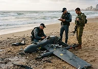 מחדל בחוף הים: שברי כטב"מים של רפאל נשטפו לחוף - איפה הייתה האחריות הביטחונית?