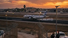 הפקרות בשחקים: האם המטוס הבא שנוחת בנתב"ג הוא פצצה מתקתקת?