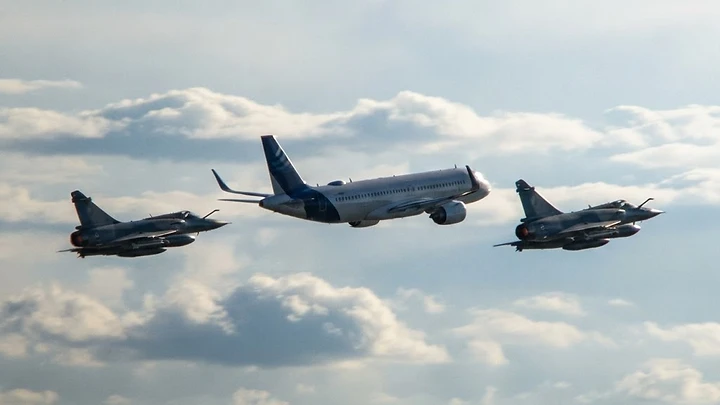 סיוט בשחקים: מטוס ישראלים שידר אות חטיפה ונחת בסעודיה - מחדל או טירוף?