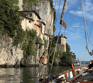Sightseeing & islands