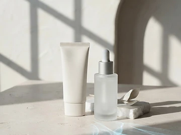 Editorial Korean skincare textures for Best Korean Skincare for Beginners in the UK