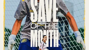Cristina Roque · Save of the Month