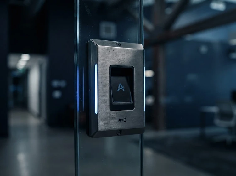 Access control reader detail