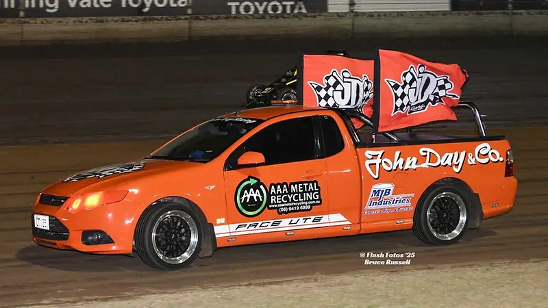 Race Ute Side Profile