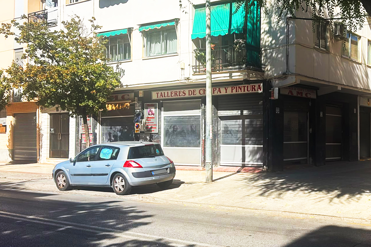 Talleres de Chapa y Pintura AMC en Granada