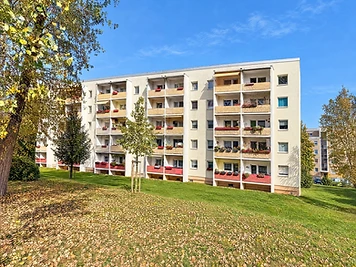 Gepflegte 3-Zimmer-Eigentumswohnung mit Balkon in Gera-Lusan