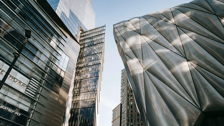 OAKS GROUP SA | Image Immobilienfonds 2023: Strategien, Herausforderungen und Chancen