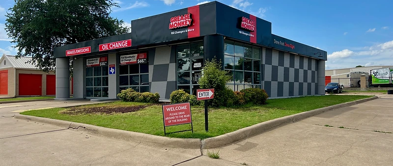 Grease Monkey #1363 – Plano storefront