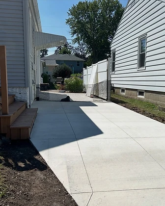 Residential Driveway Pour