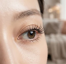 Den koreanska revolutionen: Djupdykning i den limfria tekniken Korean Lash Lift