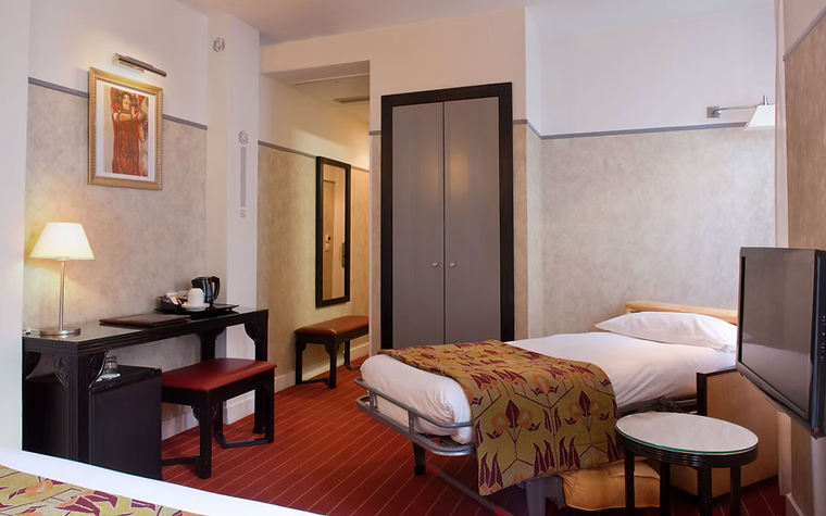 Chambre Triple