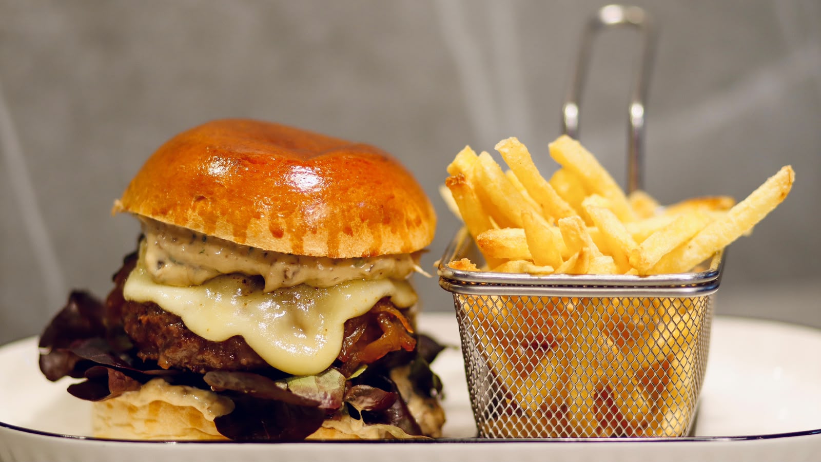 Mio Basque Burger