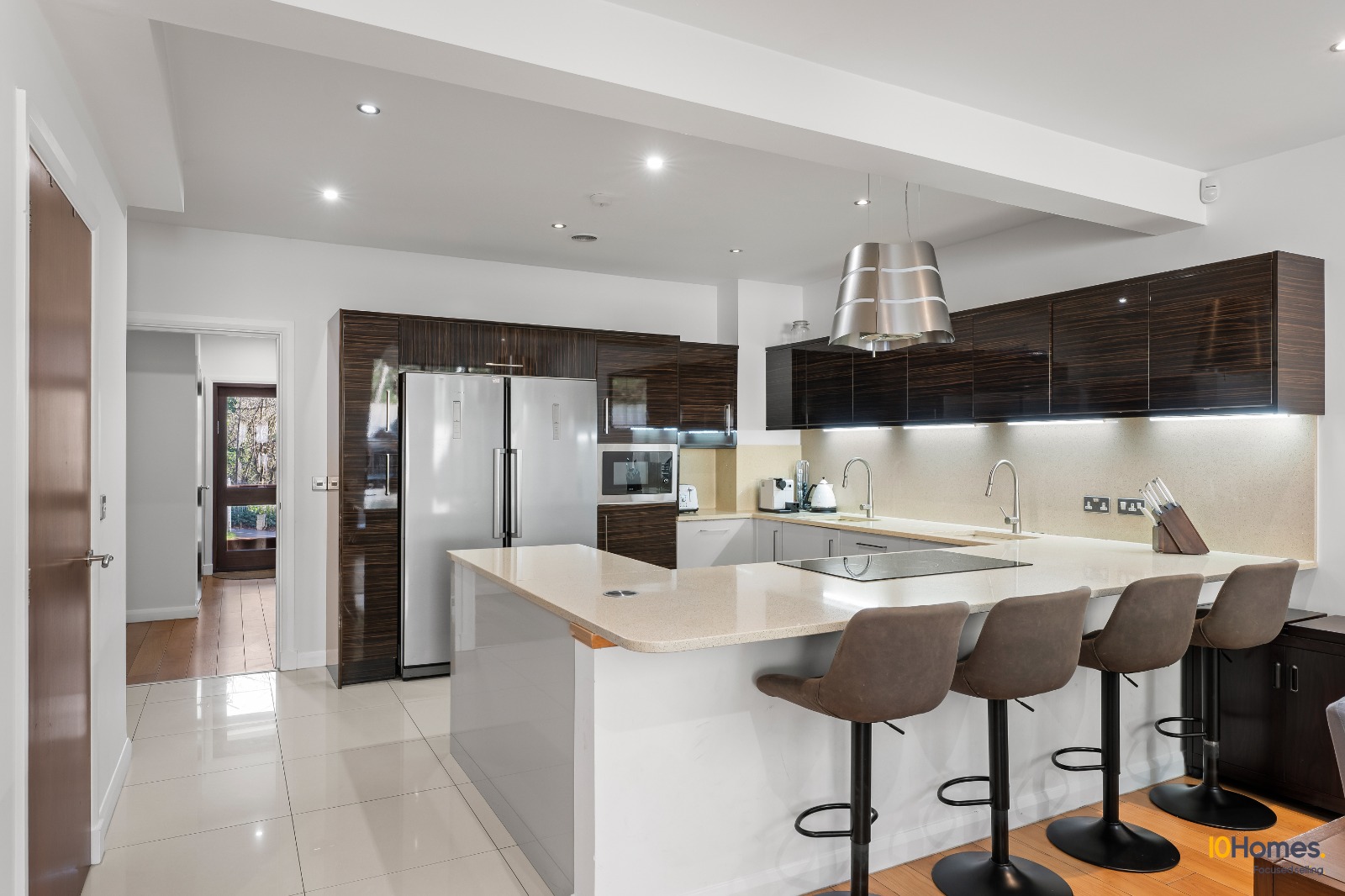 From no viewings to a £560,000 sale.