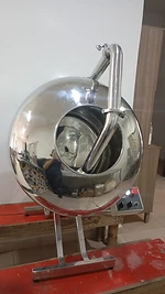 Vista frontal de drageadeira em aço inox