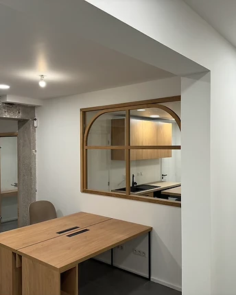 Rénovation complète d’un siège social — après les travaux, vue 2