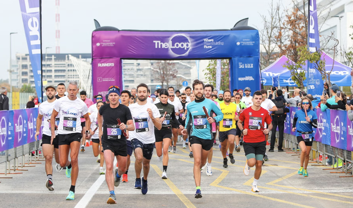 La partenza di The Loop Relay, la prima staffetta corporate in Italia