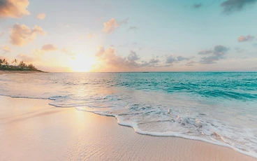 Memoirs in Motion: The Transformative Power of Travel