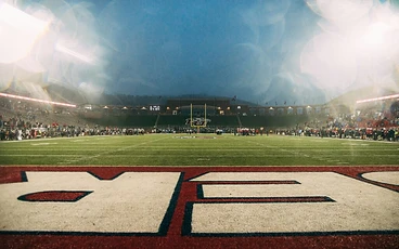 Luxury Game Day Getaways: Stay in Style in Top College Football Towns