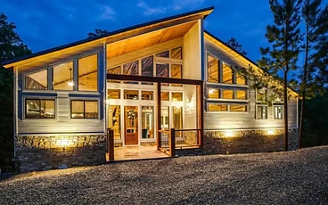Winter Calm in the Pines: A January Escape to Magnolia Ridge in Broken Bow, OK