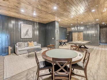 Hillside Manor interior 4