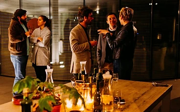 The Benefits of Traveling with Coworkers for Corporate Events