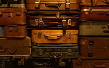 12 Ways to Practice Mindful Travel During the Holidays: Don’t Let Crowds Steal Your Joy