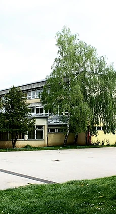 OŠ Mate Lovrak