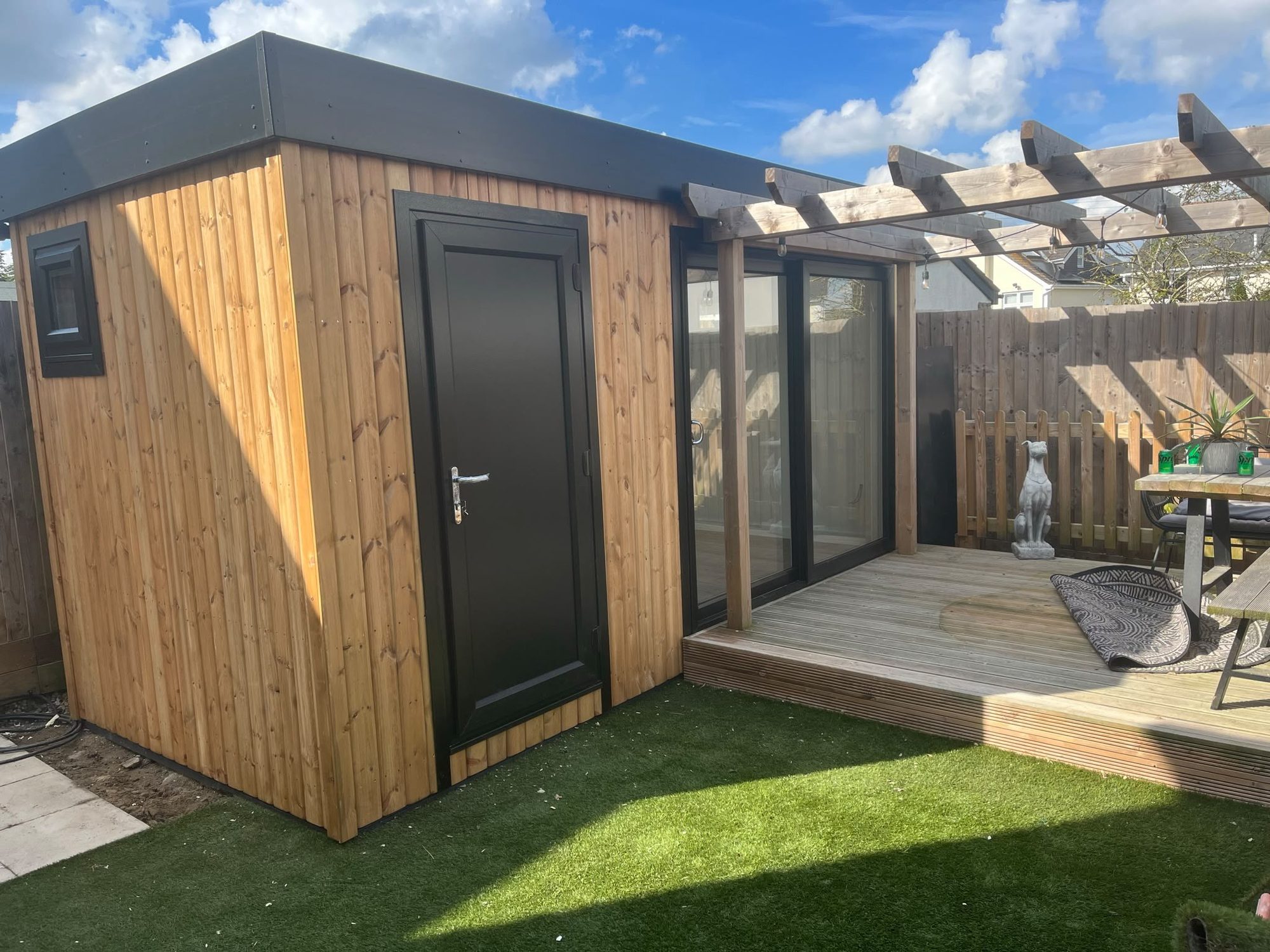 Garden Rooms by LN Carpentry LTD in Gloucester